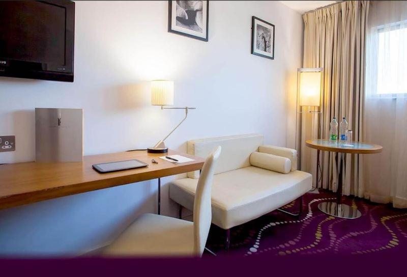 Louis Fitzgerald Hotel Clondalkin Room photo